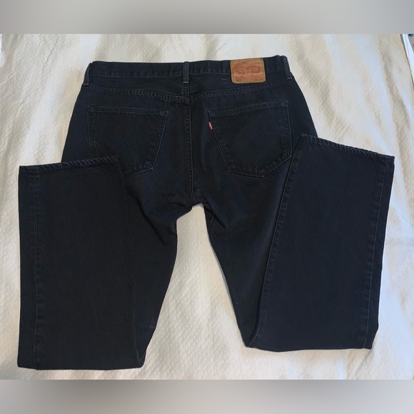 Levi’s 501 Jeans - Made In The USA - Picture 2 of 3